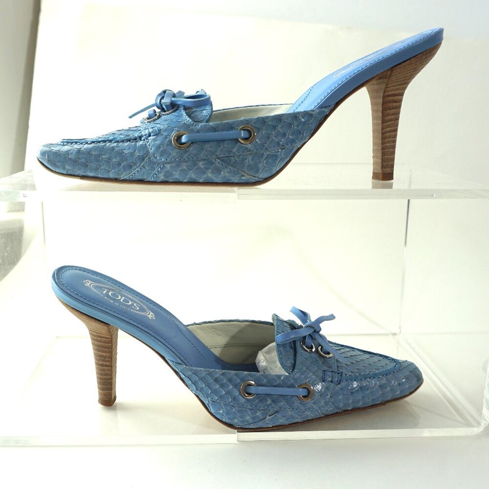 TOD'S Light Blue Leather Mules Size 6 Snakeskin Pattern
